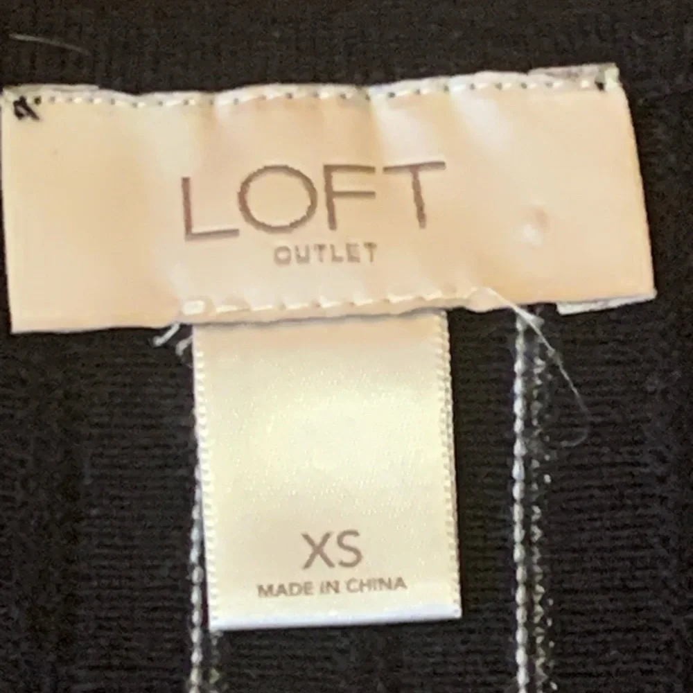 Loft skirt women’s XS black white stripe knit mini